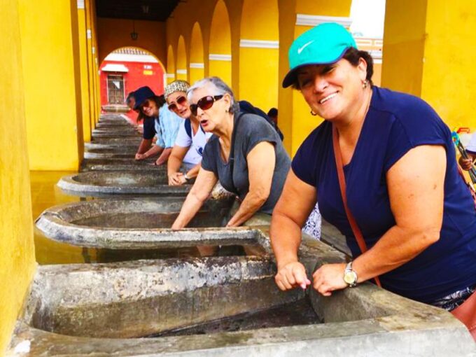Combo Tour: Colonial Antigua & Guatemala City Explorer Tour - Tour Duration and Group Size