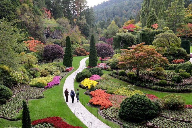 COMBO Victoria City Tour & Butchart Gardens & Entry Tix - Garden Highlights
