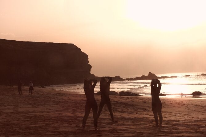 Come Surf With Me! Surf in Fuerteventura by Sealover - Schedule and Availability