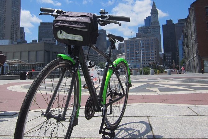 Comfort Hybrid Boston City Bike Rental - Exploring Colonial Streets