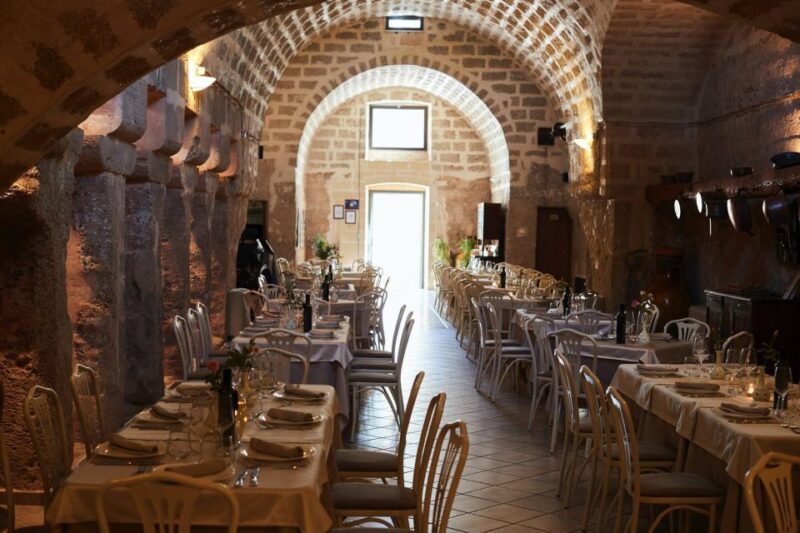 Comfort in Masseria Jarche - Group Size and Language