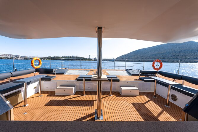 Comfort Max Catamaran Caldera Cruise With BBQ and Drinks - Inclusions and Amenities