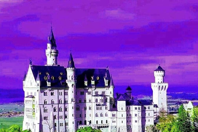 Comfort Mini-Van & Professional and FRIENDLY Guide: CUSTOMIZED 1-Day TOUR From Munich - Traveler Information