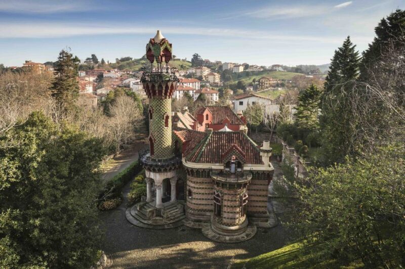 Comillas: Gaudí's El Capricho Entrance Ticket & Tour Option - Tour Options