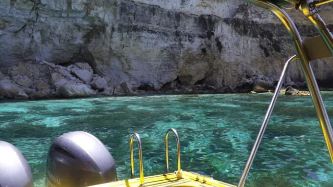 Comino: Gozo,Blue Lagoon,Crystal Lagoon,Caves, Private Boat - Suitability and Prohibited Items
