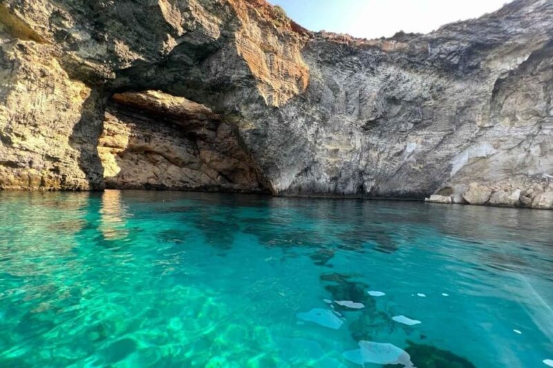 Comino Private Boat Tours: Blue/Crystal Lagoon, Malta & Gozo - Itinerary and Experience