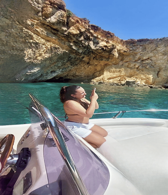 Cominos Best in a Flash: Caves, Coves & Beaches Boat Tour - Important Information