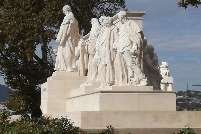 Communist Budapest Private Walking Tour - Inclusions and Logistics