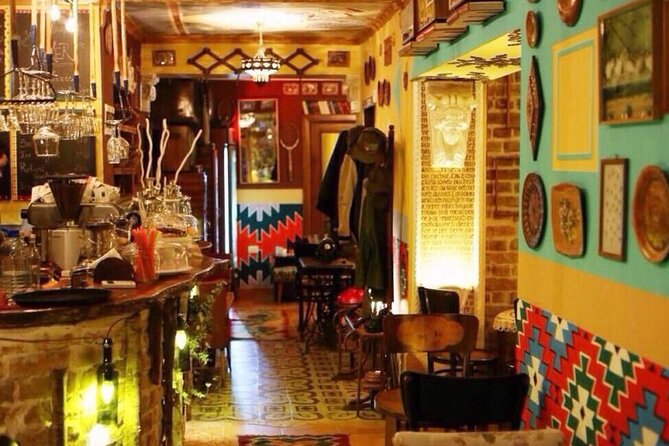 Communist Traces in Tirana - Convenient Meeting and Pickup Location