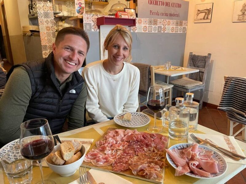 Como Food Tour and the Farmers Market - Visiting the Farmers Market