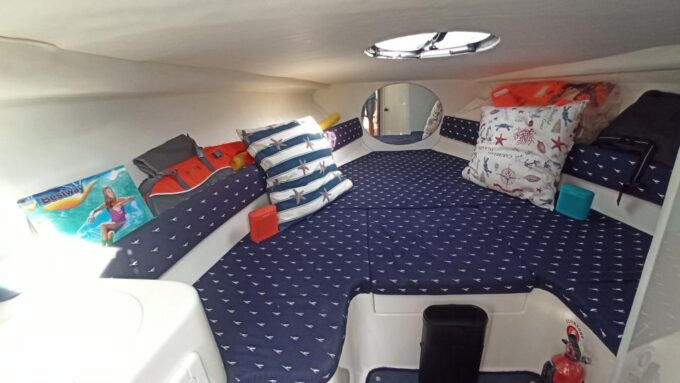 Como Lake Luxury Private Boat 1 Hour Tour. - Frequently Asked Questions