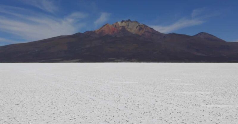 Complete 1D Private Circuit Through Salar De Uyuni - Private V.I.P. Tour Service