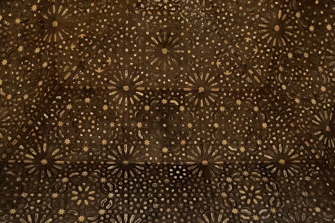 Complete Private Tour of the Alhambra in Granada Includes Tickets - Private Tour Experience