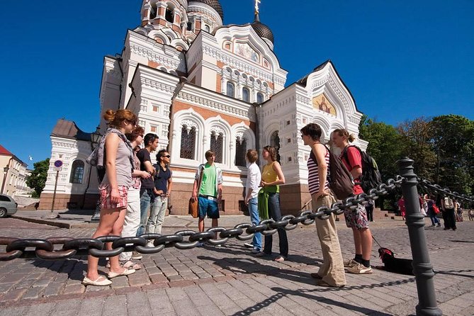 Complete Tallinn Tour: Highlights & Hidden Gems - Meeting and Pickup Details