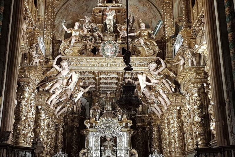 Complete Tour of the Cathedral of Santiago: Pórtico Da Gloria and Museum - Tour Highlights