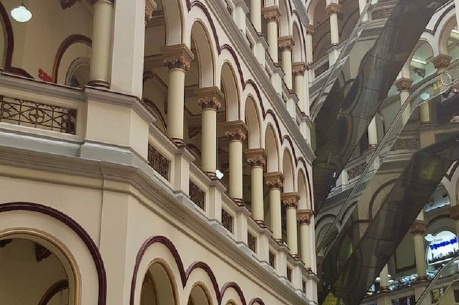 Comuna 13 + Medellin City Tour - Appreciating Medellins Architectural Wonders