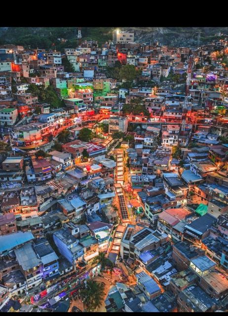Comuna 13, Metro and Metrocable (Small Groups) - Accessibility Note