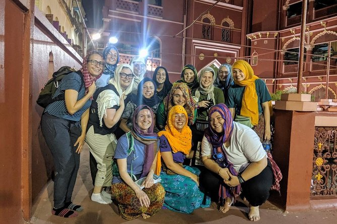 Confluence of Cultures - Bow Barracks to Burra Bazar Walk - Neighborhood Exploration
