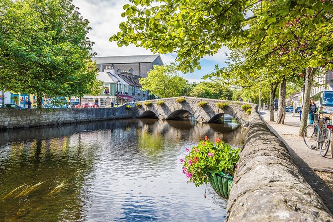 Connemara & Mayo Pub Tour From Westport. Mayo. Private Guide. Full Day. - Tour Overview