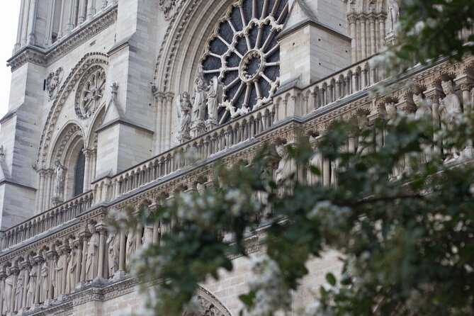 Conquer Paris in 2 Hours - Key Points