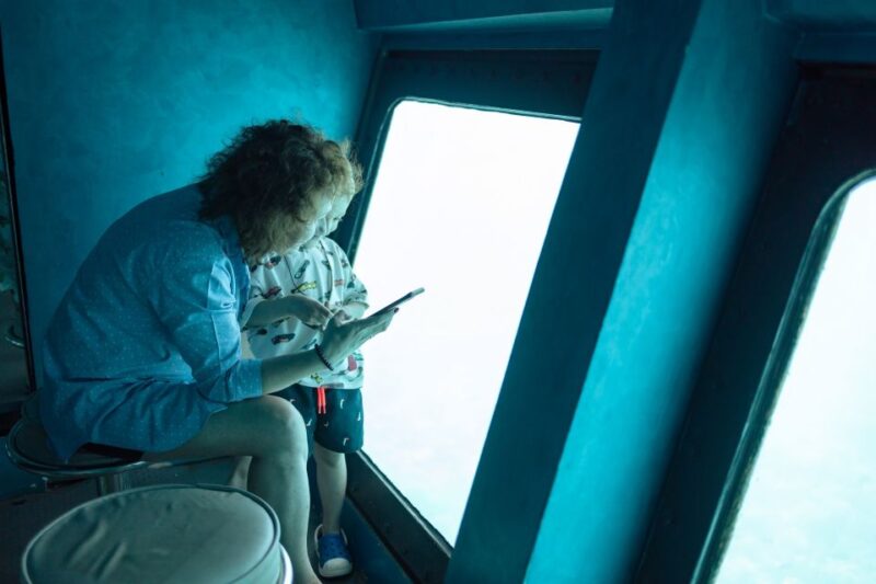 Conquest 2 Hour Semi Submarine With Snorkeling From Hurghada - Inclusions and What to Bring