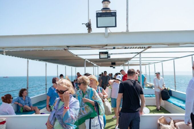 Conquest 2 Hour Semi Submarine With Snorkeling From Hurghada - Frequently Asked Questions