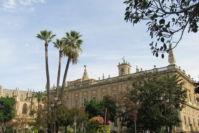 Contrasts of Seville - Customer Ratings and Reviews