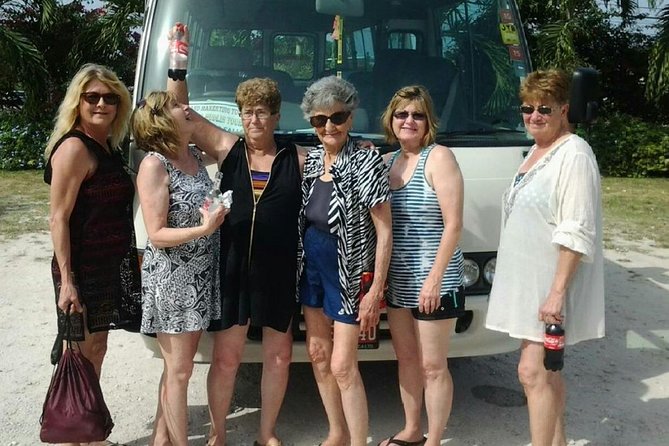 Convenient Airport Transfer To Riu Hotel Ocho Rios - Hassle-Free Hotel Pickup and Drop-off