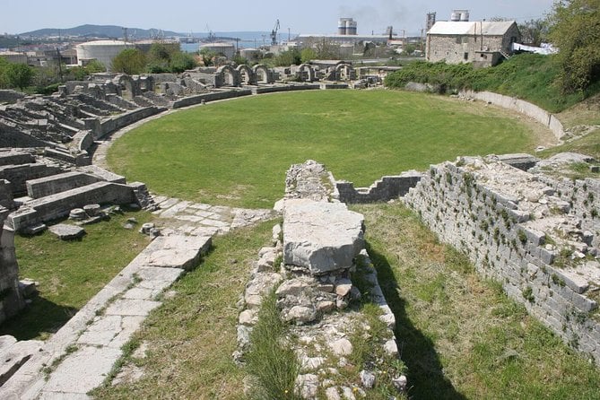 Convertible Salon, Klis, Split Tour - Tour Highlights
