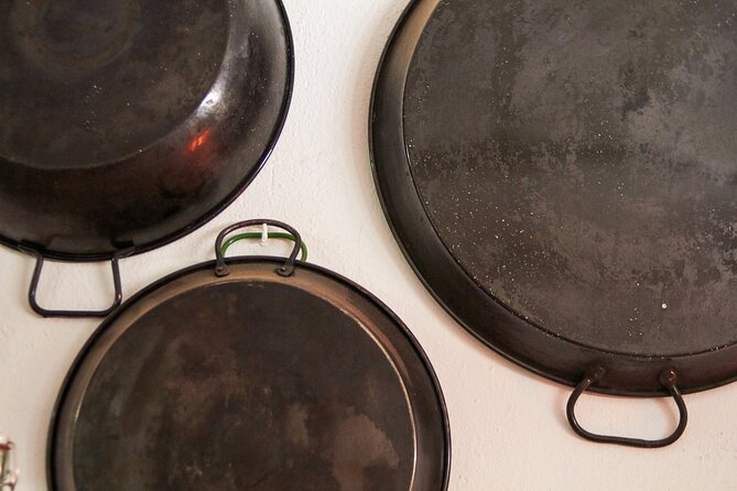 Cook Authentic Spanish Paella With Classpop! in Denver - Paella Dietary Accommodations
