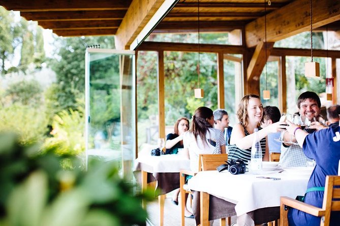Cooking Class and Lunch at a Tuscan Farmhouse With Local Market Tour From Florence - Guest Reviews and Rating