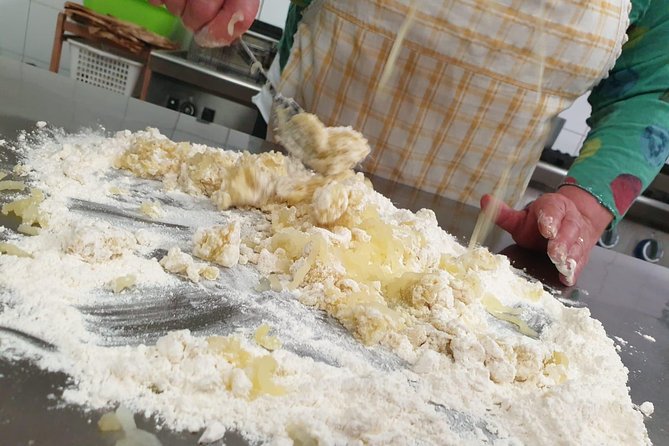 Cooking Class and Market Tour in Civitavecchia - Good To Know