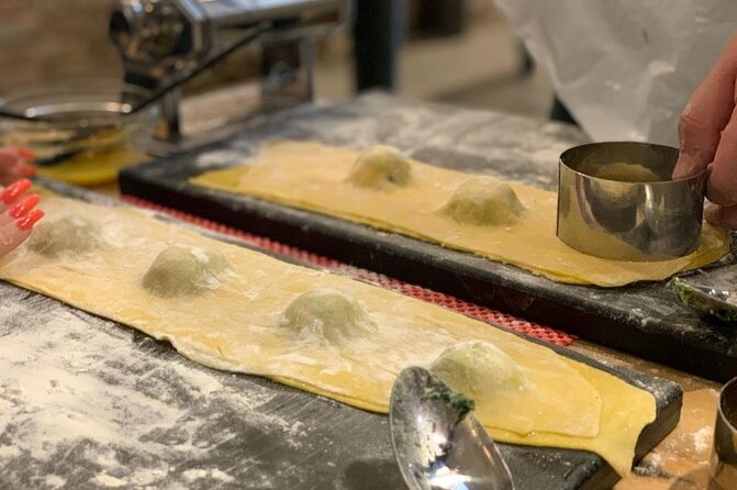 Cooking Class in Florence ( Pasta & Tiramisu Making ) - Key Points