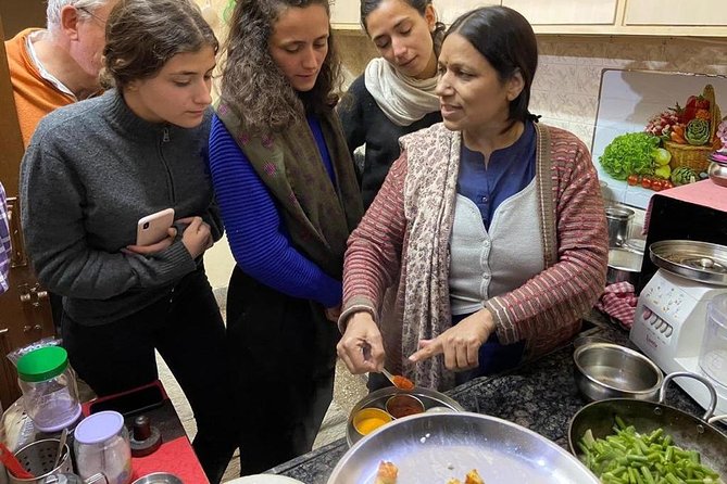 Cooking Class in Jaipur With All Transport & Meals. - Class Details and Logistics