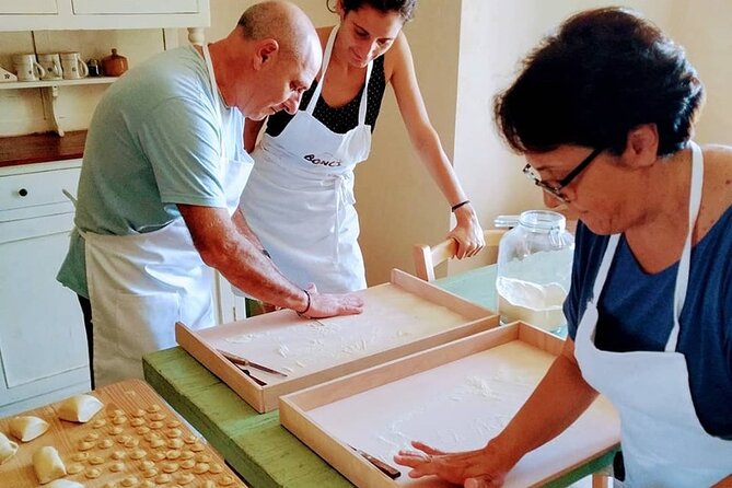 Cooking Class in Masseria - Cooking Class - Puglia - Lecce - Group Size and Accessibility