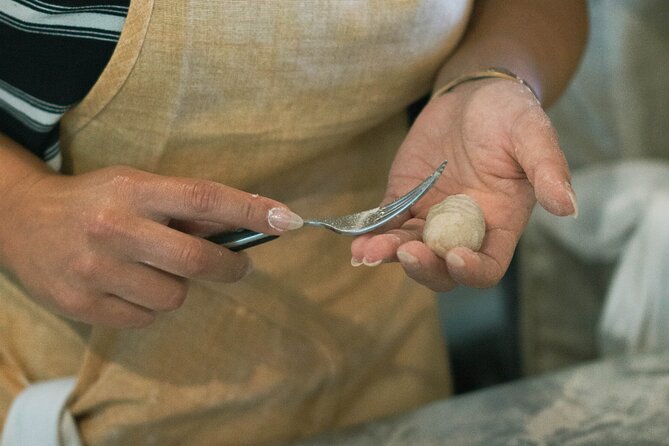 Cooking Class in San Gimignano - Booking and Accessibility Details
