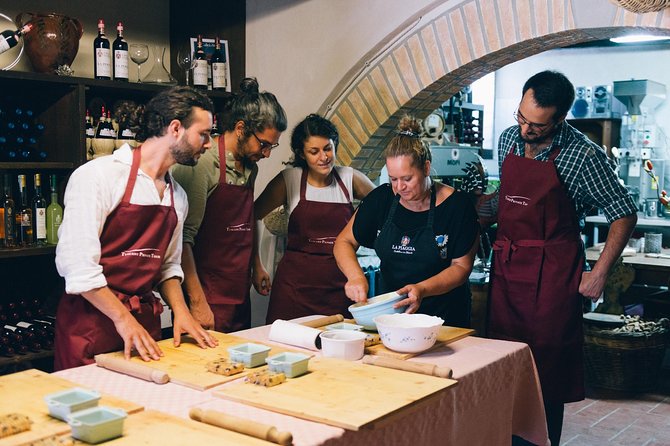 Cooking Class in Tuscan Farmhouse From Siena - Key Points