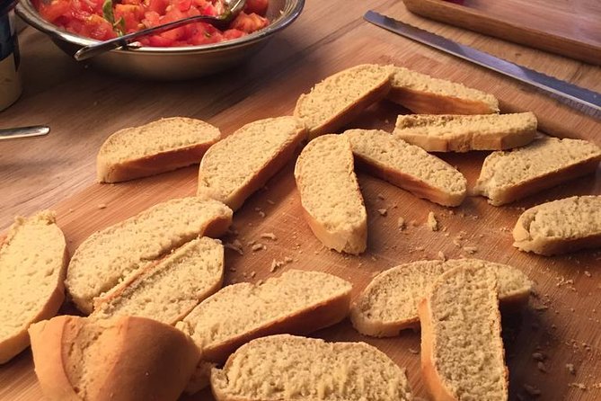 Cooking Class in Umbria in Any Location at YOUR PRIVATE VILLA - Class Details and Customization