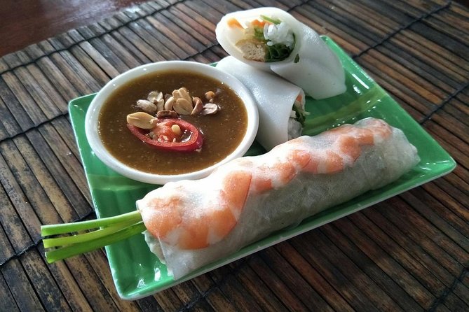 Cooking Class, Market Tour and Basket Boat Tour - Basket Boat Experience