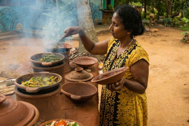 Cooking class of Rice and Curry by Jayanti - Key Points