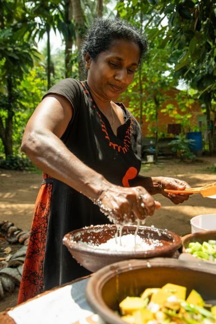 Cooking class of Rice and Curry by Jayanti - FAQs