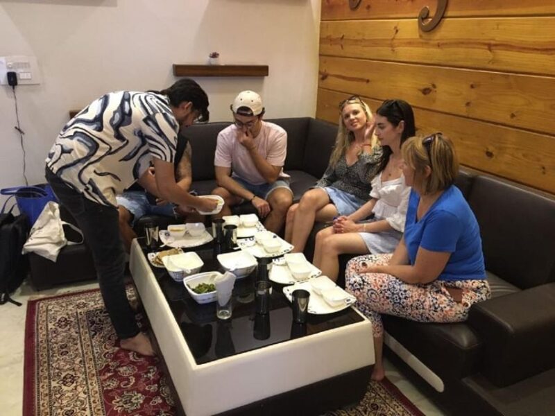 Cooking Class Tour With An Indian Mother In Agra - Language Options