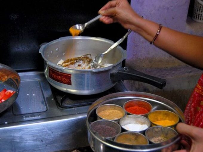 Cooking Class Tour With the Local Family of Jaipur. - Reservation Details
