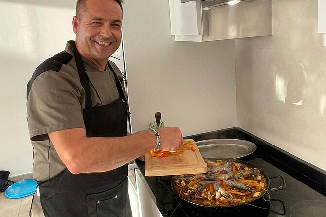 Cooking Class With Chef Roberto - Cooking Environment