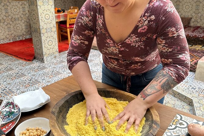 Cooking Class With Lacals in Marrakech . - Exploring the Local Market