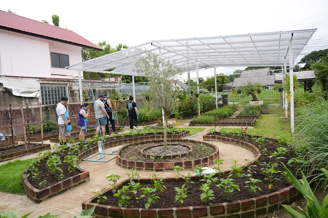 Cooking Class With Organic Farm in Chiang Mai at Mama Noi - Sample Menu