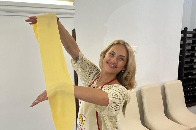 Cooking Class With Pasta, Mozzarella and Tiramisu With Wine - Booking Information