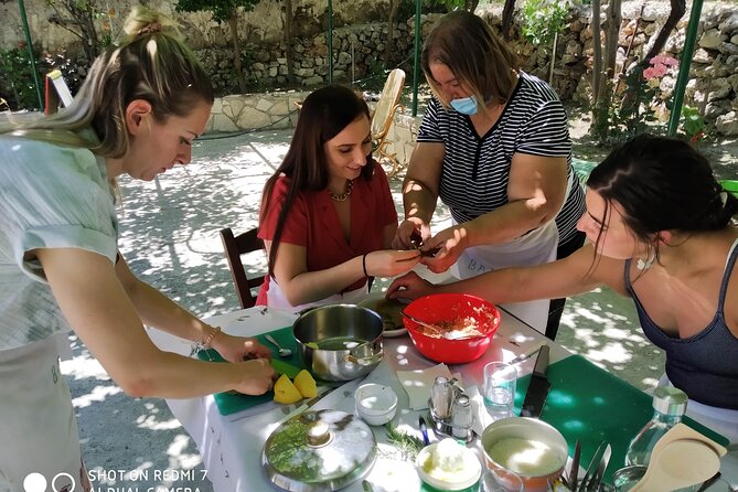 Cooking Lesson in Heraklion - Delectable Main Dishes