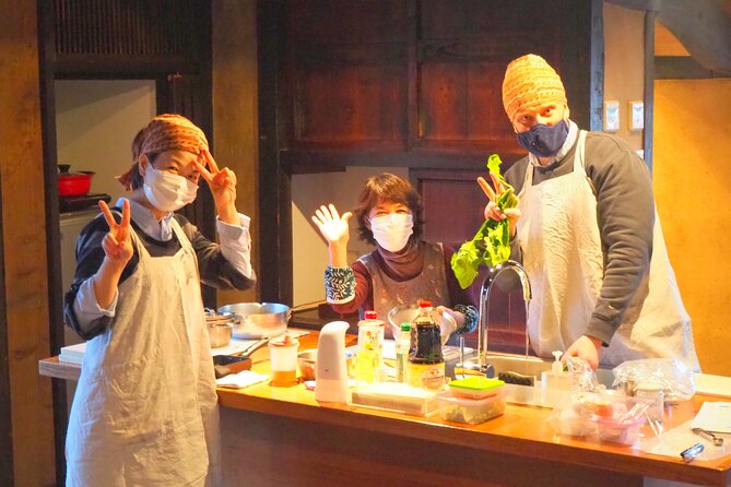 Cooking With a Local Okaasan at Kominka in Ojika Island Nagasaki - Aji Fry: Savoring the Essence of Local Seafood