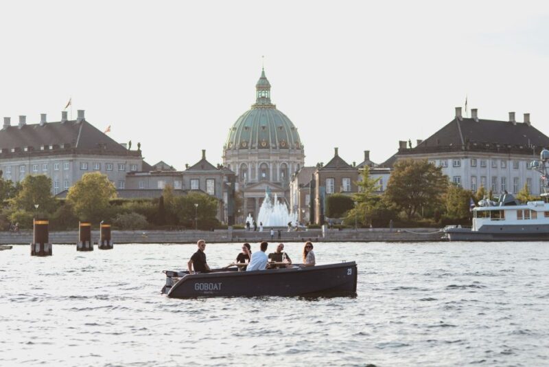 Copenhagen: 1, 2 or 3-Hour Boat Rental (No License Required) - Navigating Copenhagen Canals